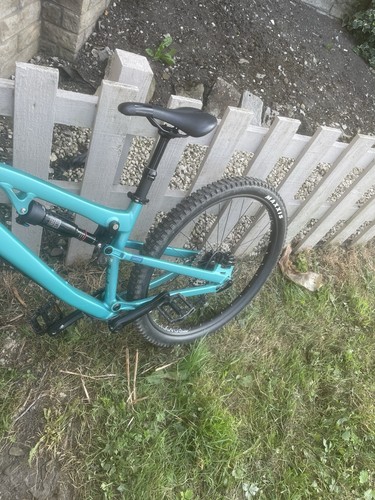 Mountain bike full - mountain,