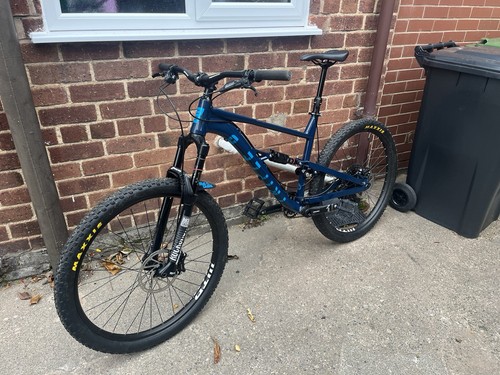 Mountain bike full - mountain,