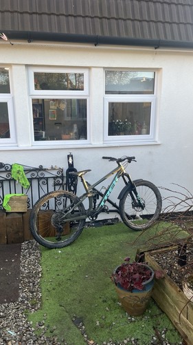 Full suspension mountain - suspension, bike