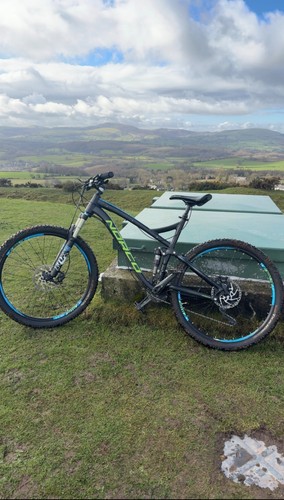 Mountain bike full - bike, suspension